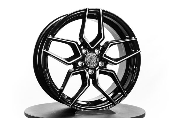 Lenso conquista-corsa (P) 8,5×19″ 5×112 ET42 Ø66,6 Black+ Edge spoke ball cut