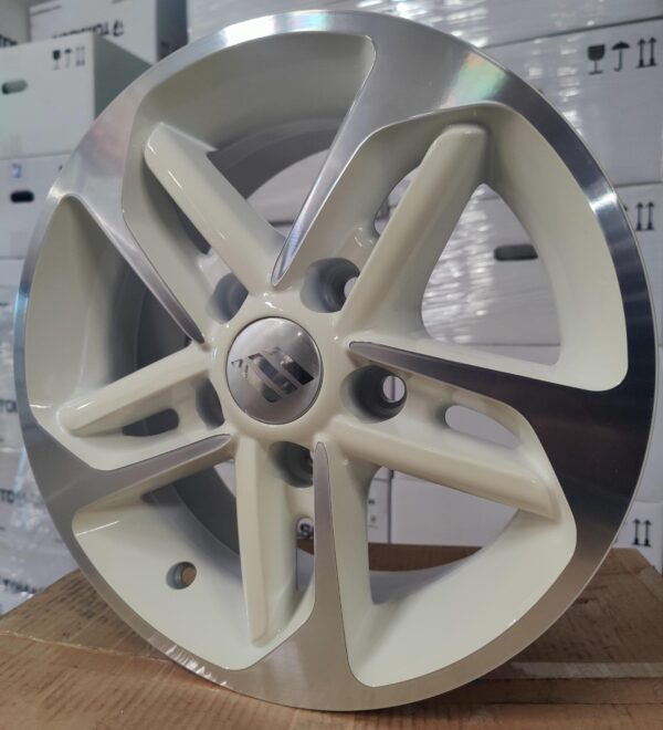 MAK GSM10 6J15 5X112 cb67 ET30 White polished (hymer OEM)