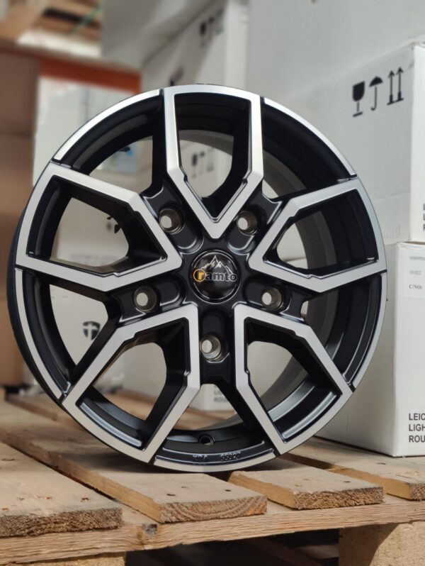 Ramto TF16 6,5×16″ 5×160 ET57 Ø65,1 Black matt polished